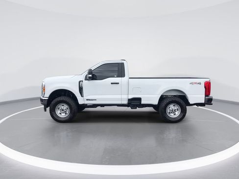 Used 2025 Ford F250 XL w/ XL Chrome Package image 5