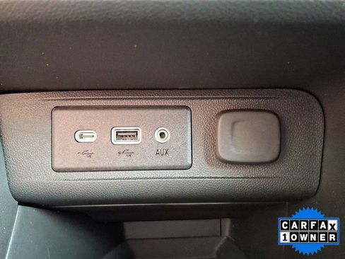 Used 2023 Buick Encore GX Preferred w/ Cold Weather Comfort Package AWD/4WD image 34