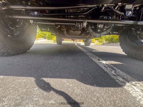 Used 2016 Jeep Wrangler Unlimited Rubicon image 97