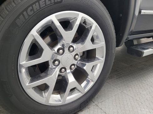 Used 2017 GMC Sierra 1500 SLT w/ SLT Premium Package image 31