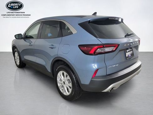 Certified 2023 Ford Escape Active AWD/4WD image 5