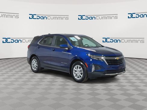 Used 2022 Chevrolet Equinox LT image 3
