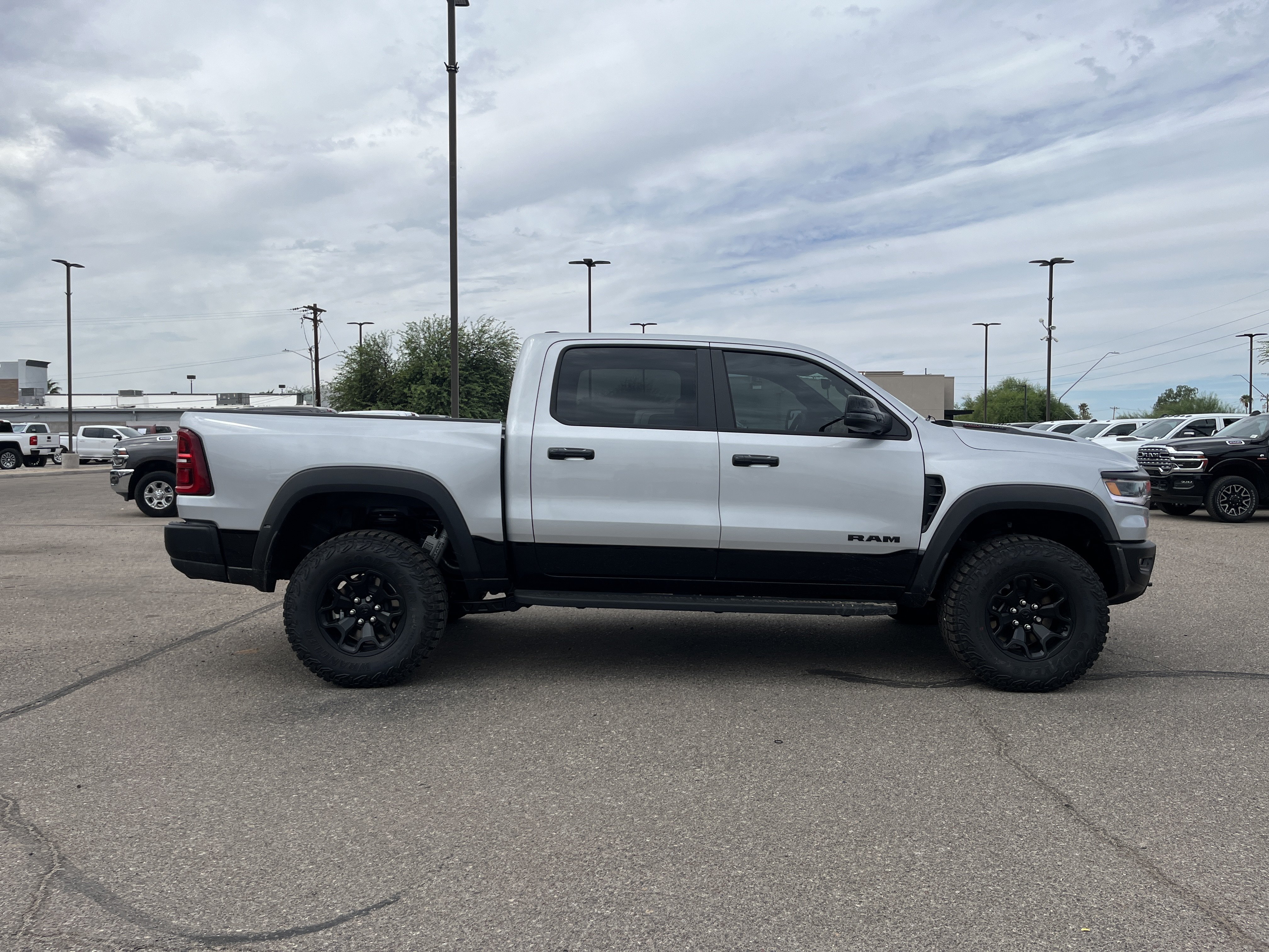 New 2026 RAM 1500 RHO AWD/4WD image 6