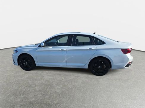 New 2026 Volkswagen Jetta SE FWD image 8