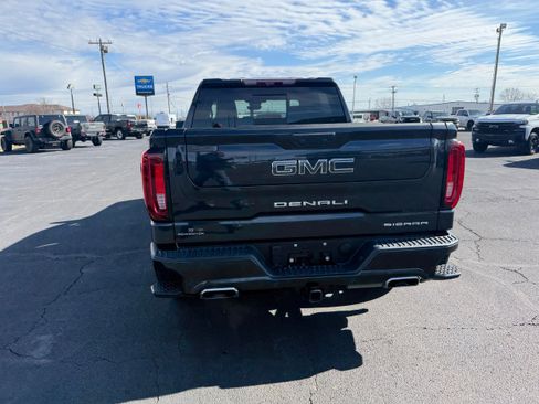 Used 2024 GMC Sierra 1500 Denali Ultimate image 6