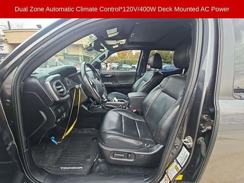Used 2020 Toyota Tacoma TRD Sport image 5