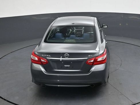 Used 2017 Nissan Altima 2.5 SV w/ Convenience Package FWD image 36