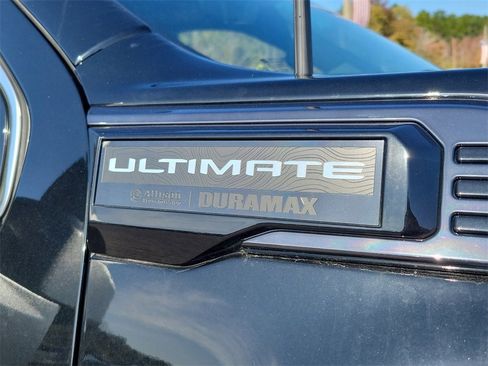 New 2025 GMC Sierra 3500 Denali Ultimate image 7