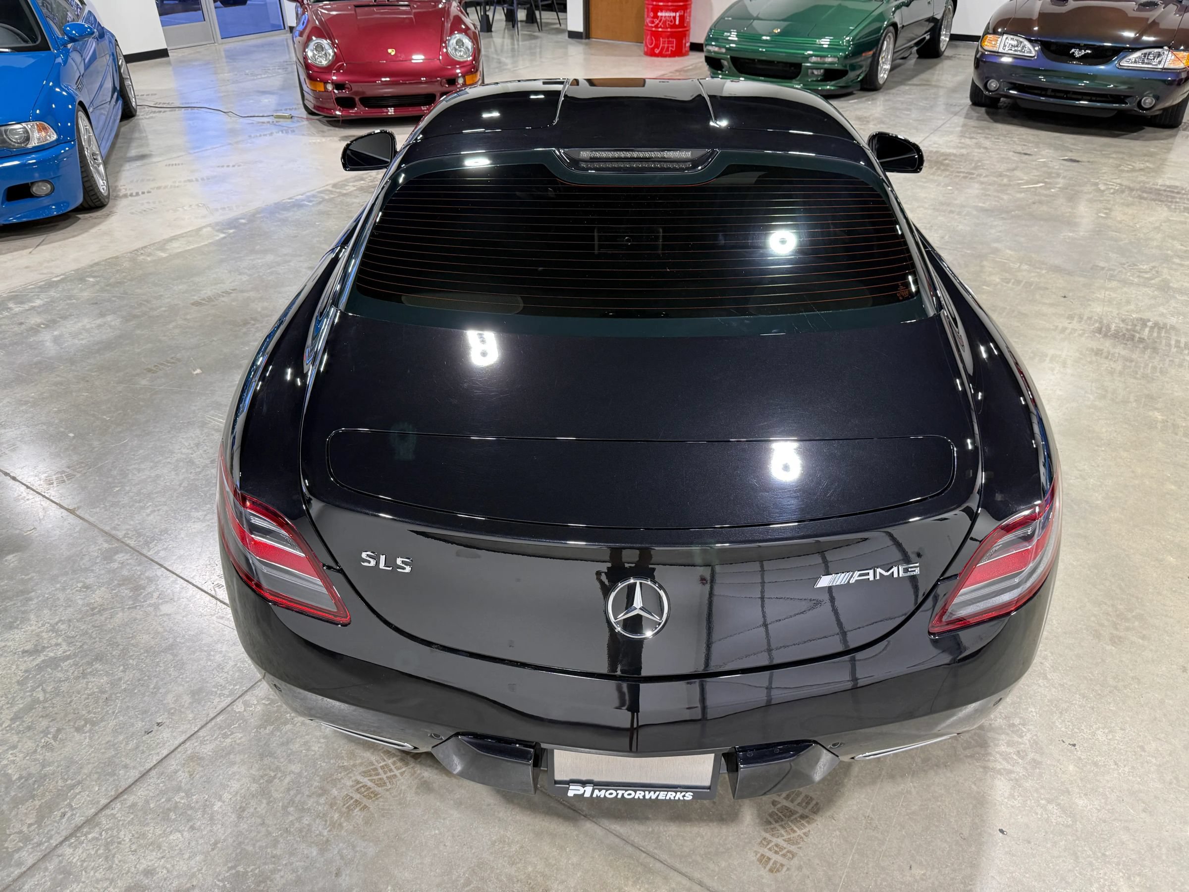 Used 2011 Mercedes-Benz SLS AMG Coupe image 28