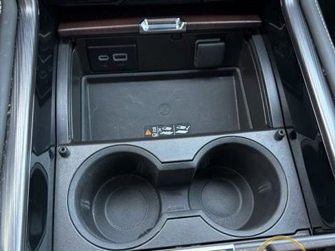 Used 2023 GMC Yukon Denali Ultimate w/ LPO, Floor Liner Package image 15