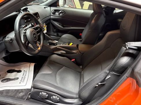 Used 2024 Nissan Z Performance w/ Heritage Edition RWD image 5