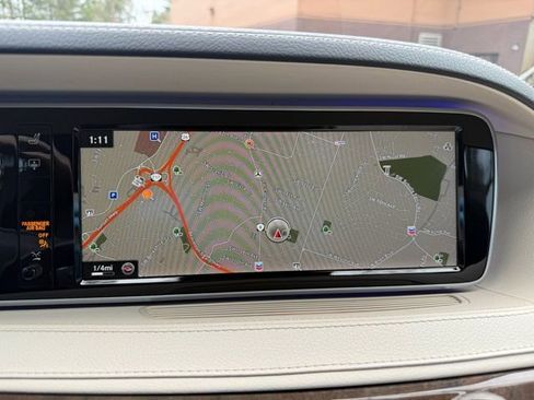 Used 2015 Mercedes-Benz S 550 Sedan image 21