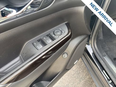 Used 2023 GMC Acadia AT4 w/ LPO, Floor Liner Package AWD/4WD image 21