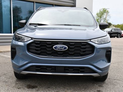 Used 2024 Ford Escape ST-Line w/ Tech Pack #1 AWD/4WD image 10