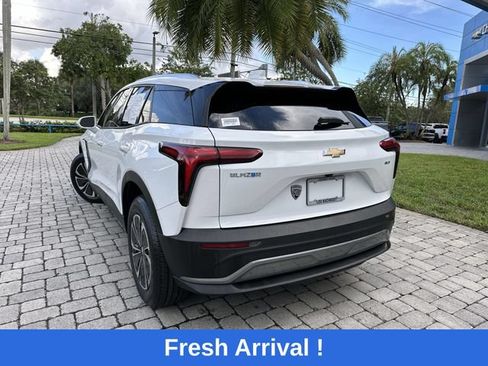 Used 2024 Chevrolet Blazer EV LT AWD/4WD image 12
