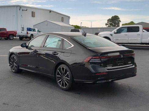 New 2026 Honda Accord Touring image 6