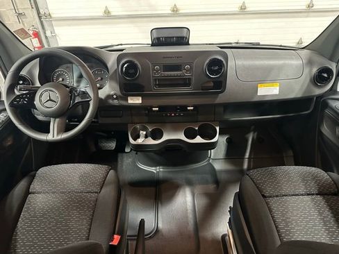 New 2025 Mercedes-Benz Sprinter 3500 image 15