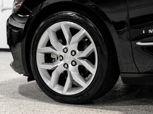 Used 2017 Chevrolet Impala Premier FWD image 64