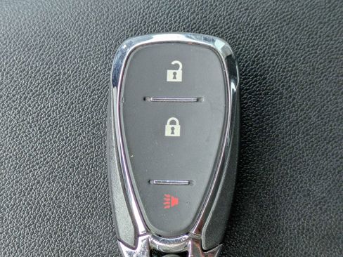 Used 2022 Chevrolet Equinox LS w/ LPO, Floor Liner Package FWD image 35