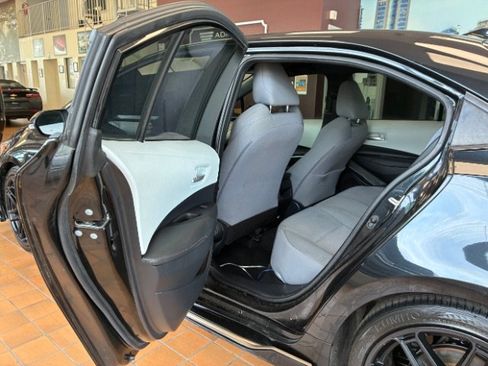 Used 2021 Toyota Corolla SE FWD image 25