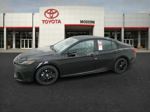 New 2026 Toyota Camry SE image 8