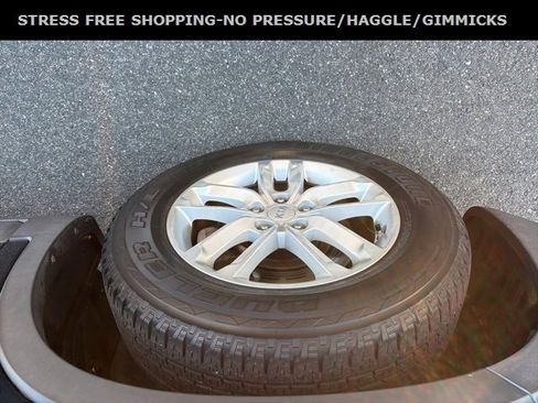 Used 2015 Kia Sorento LX image 12