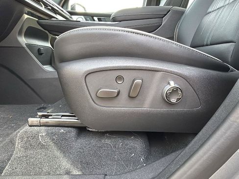 New 2026 Buick Enclave Avenir w/ Super Cruise Package image 23