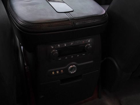 Used 2008 Cadillac Escalade AWD image 38