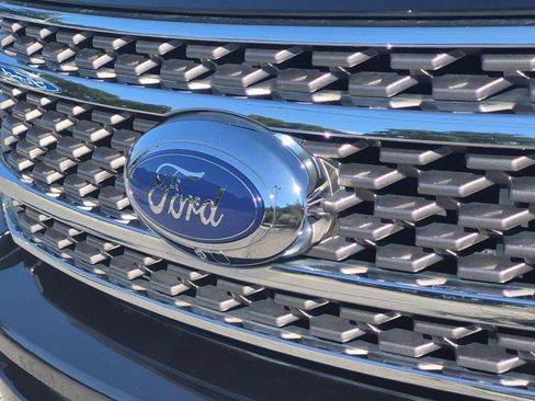 Used 2020 Ford Expedition King Ranch AWD/4WD image 12