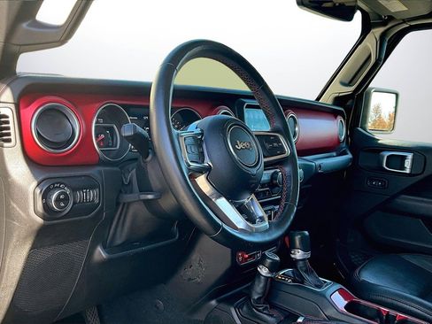 Used 2020 Jeep Gladiator Rubicon image 18