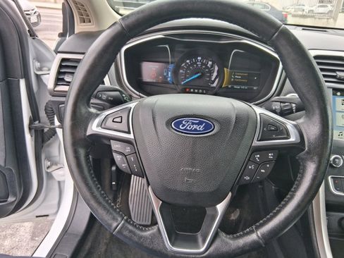 Used 2018 Ford Fusion SE w/ Equipment Group 602A FWD image 13