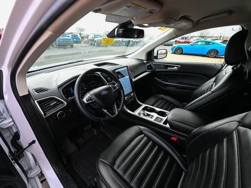 Used 2024 Ford Edge SEL w/ Convenience Package image 19