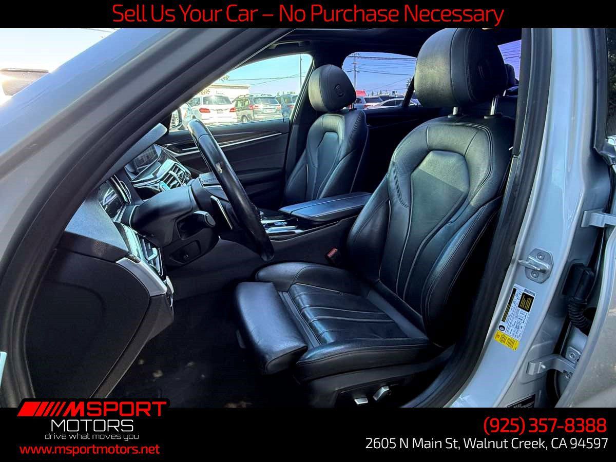 Used 2017 BMW 530i RWD image 12