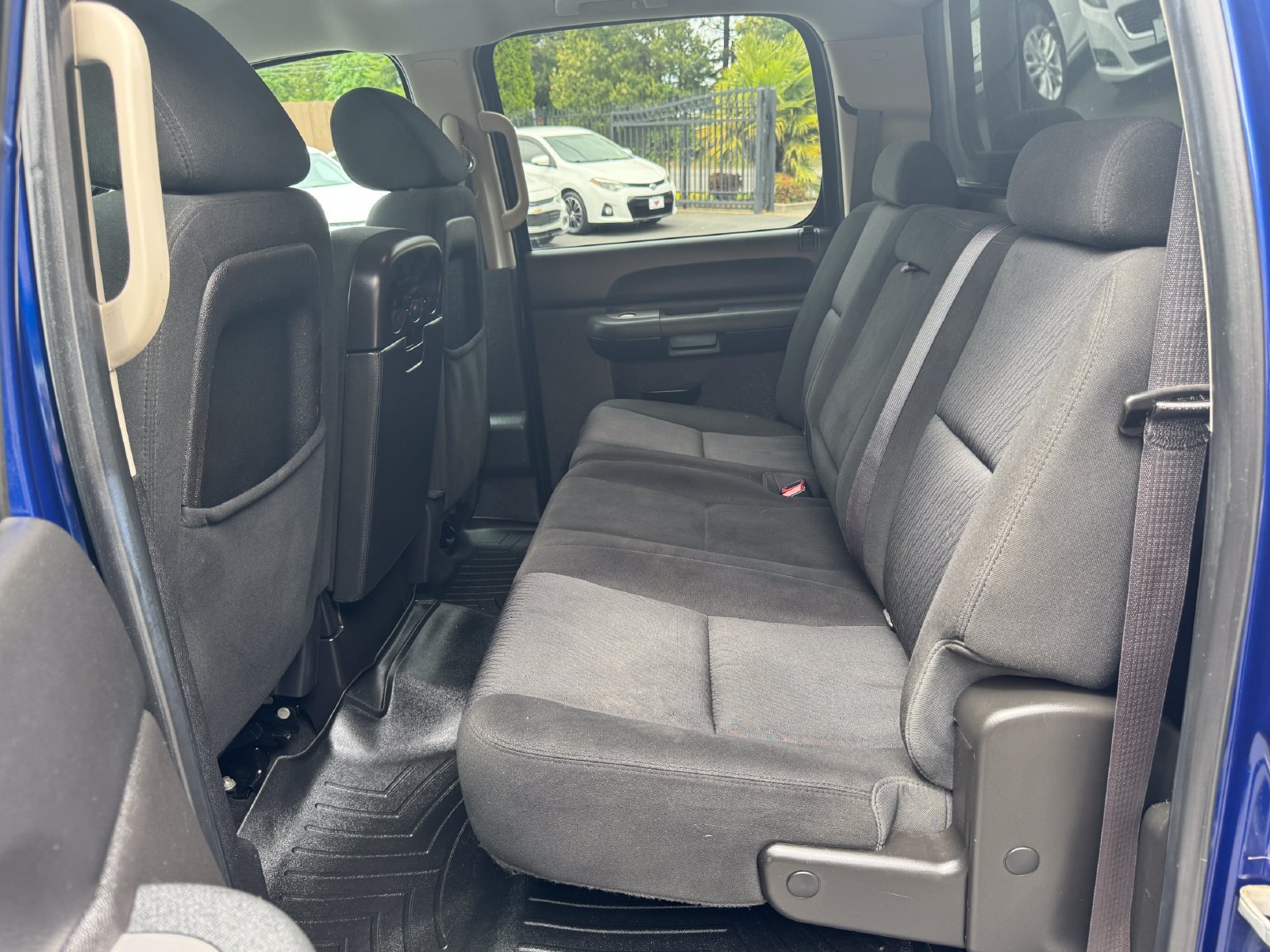 Used 2014 Chevrolet Silverado 2500 LT AWD/4WD image 12