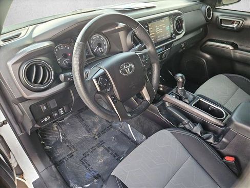 Certified 2022 Toyota Tacoma TRD Sport RWD image 12