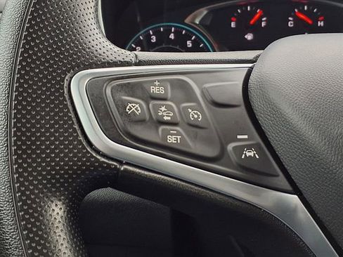 Used 2023 Chevrolet Equinox LT image 12