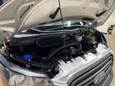 Used 2018 Ford Transit 250 148 Medium Roof image 62