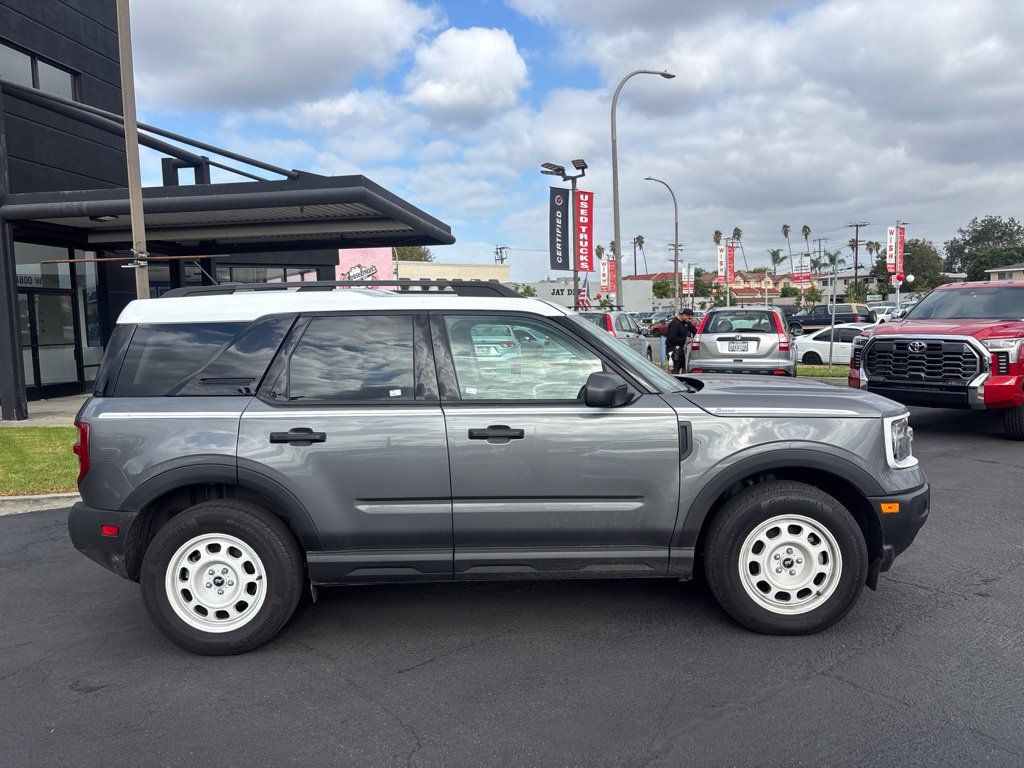 Used 2025 Ford Bronco Sport Heritage w/ Convenience Package AWD/4WD image 3