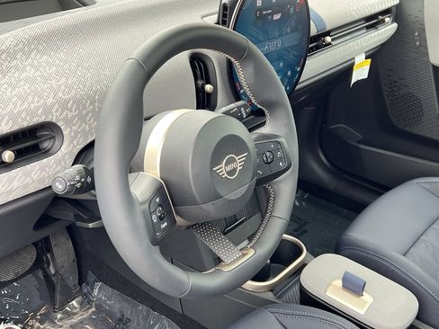 New 2025 MINI Cooper S image 13