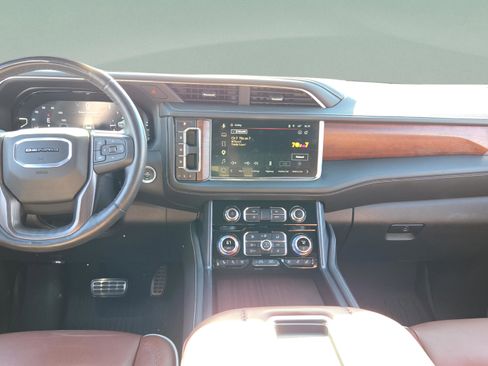 Used 2024 GMC Yukon Denali Ultimate image 14