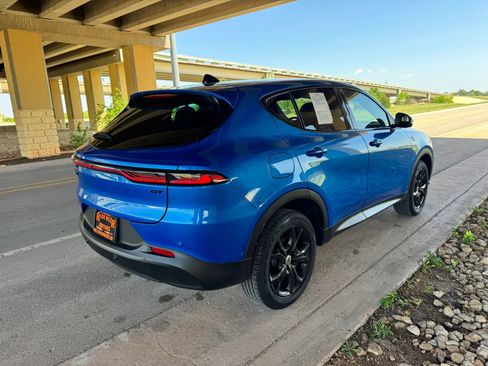 Used 2024 Dodge Hornet GT w/ Tech Pack w/o Parking image 3