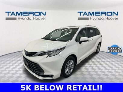 Used 2021 Toyota Sienna Limited