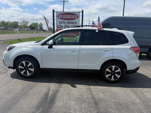 Used 2018 Subaru Forester 2.5i Premium w/ All-Weather Package image 1