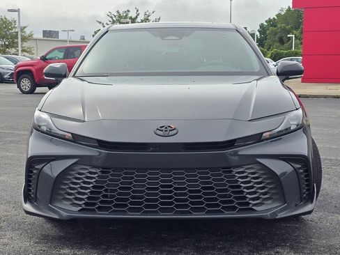 Used 2025 Toyota Camry SE FWD image 10