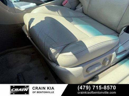 Used 2005 Toyota Solara SLE FWD image 22