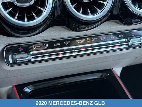 Used 2020 Mercedes-Benz GLB 250 image 23