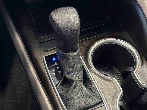 Used 2023 Toyota Camry LE image 19