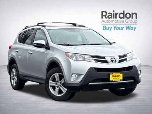 Used 2014 Toyota RAV4 XLE image 1