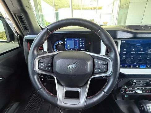 Used 2024 Ford Bronco Heritage Edition AWD/4WD image 23