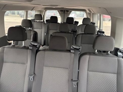 Used 2024 Ford Transit 350 XLT RWD image 5